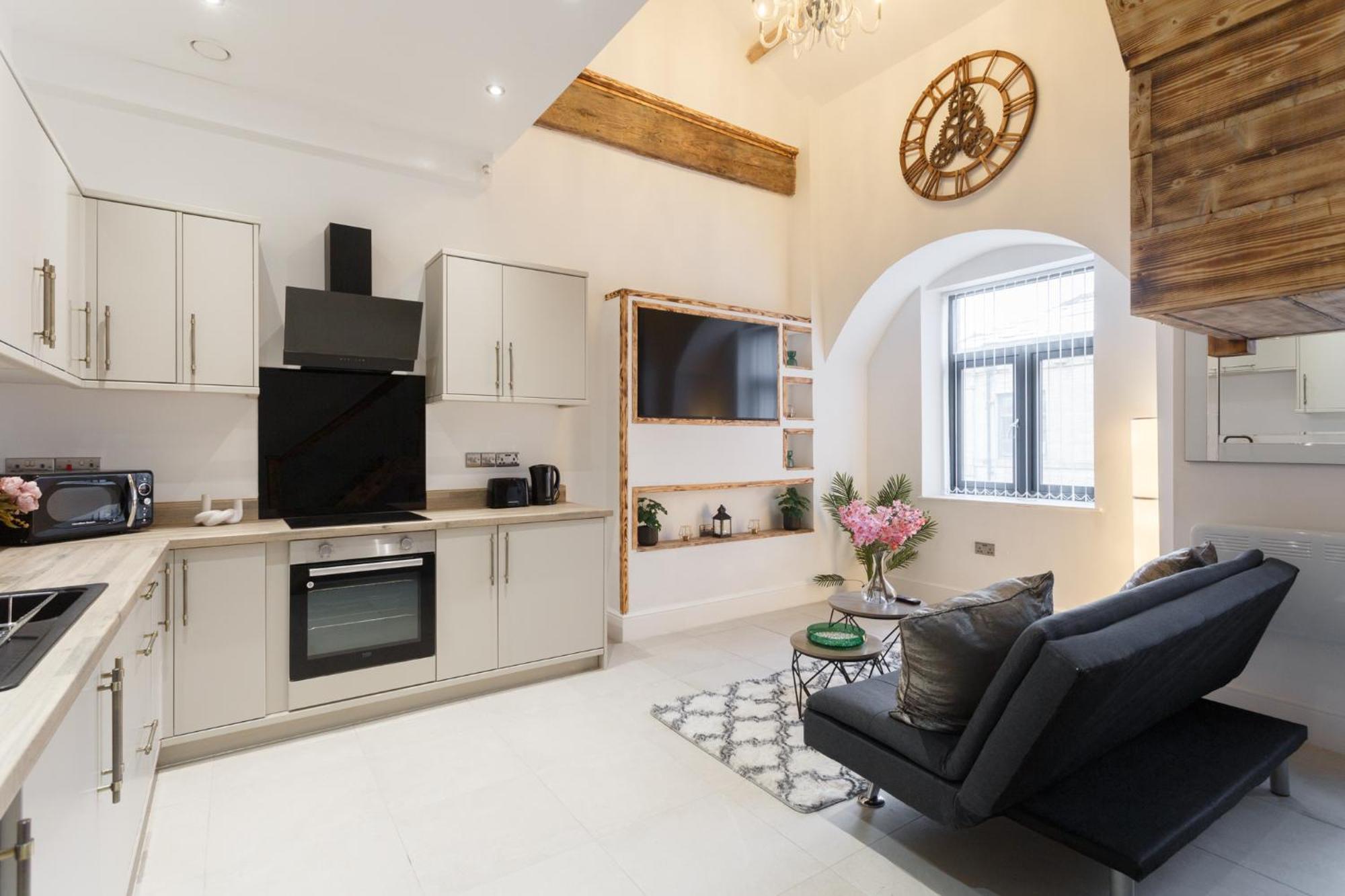 Bradford Luxury * Bradford (West Yorkshire)