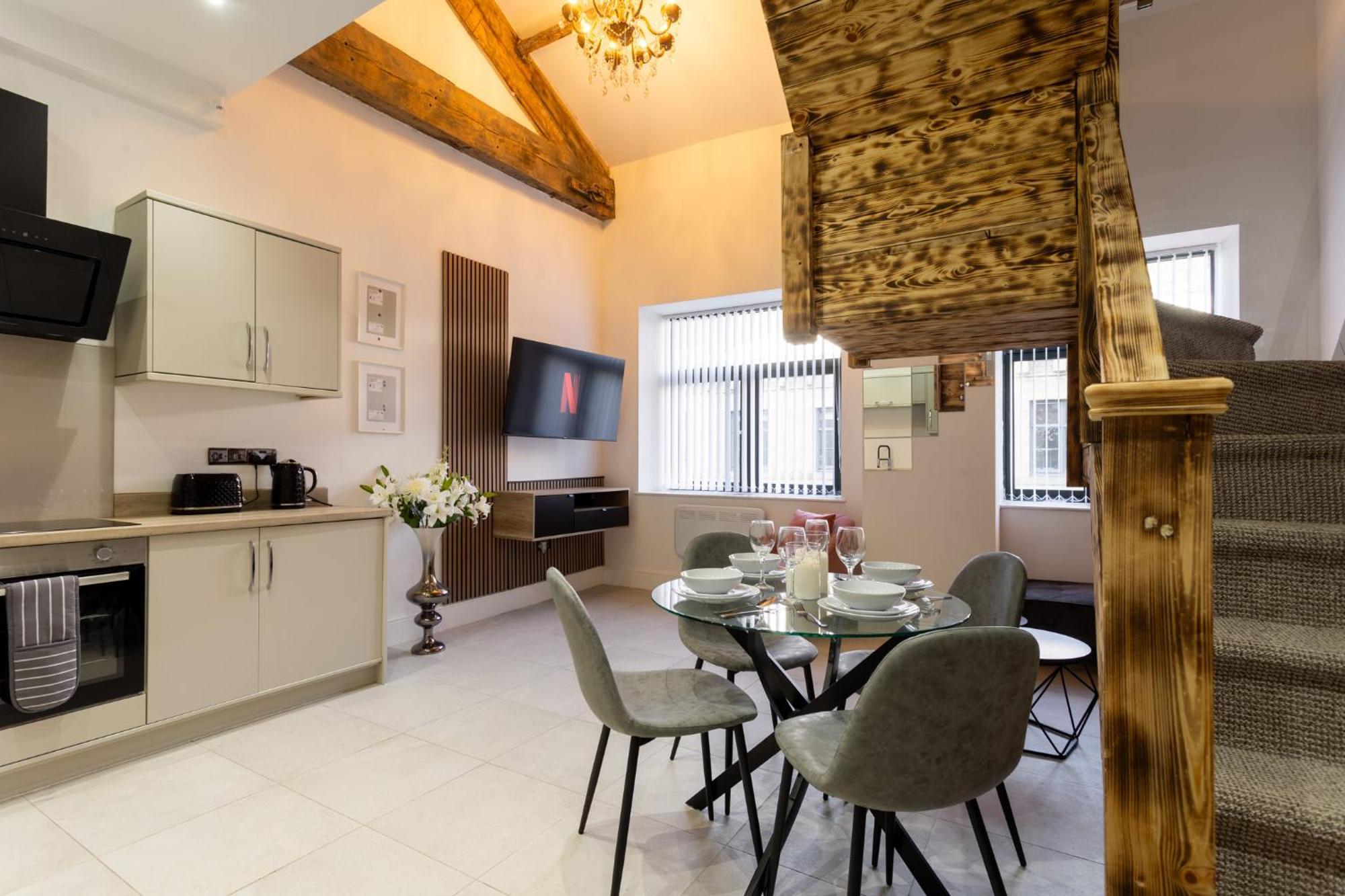 Bradford Luxury * Bradford (West Yorkshire)